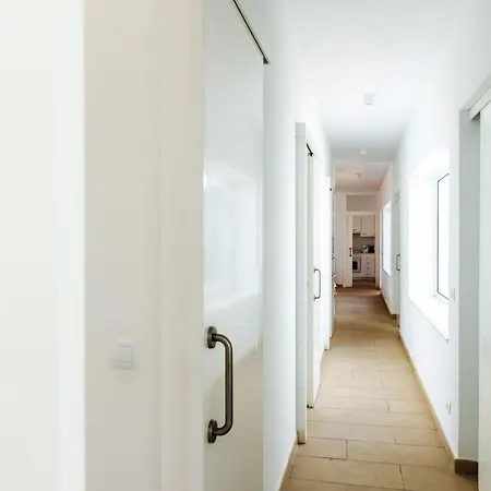 Villa Seaside In With Private Pool