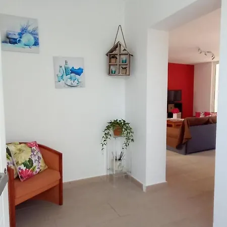 Вилла Seaside In With Private Pool Cap d'en Font